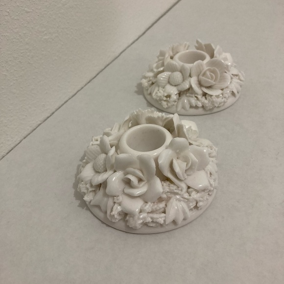 Vintage Japan Ardalt Verithin China Rose Basket Taper white Candle Holder. - Picture 5 of 6